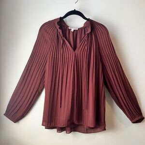 DR2 Brown Pleated Long Sleeve V-Neck Blouse Medium